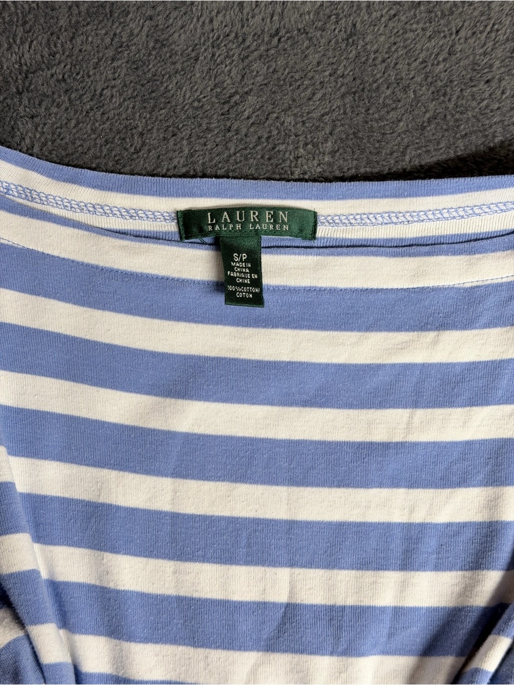 Lot of 3 Ralph Lauren & Orvis Tops: Red Cable Knit Sweater & Tees Sz Small - Picture 10 of 12